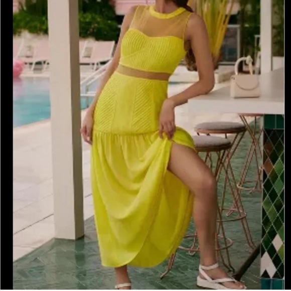 Anthropologie Vineet Ball Puff-Sleeve Textured Sheer Panel Trumpet Hem Dress - Picture 2 of 6